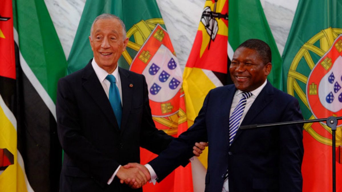 Presidente de Portugal apela à paz e ao investimento em Moçambique