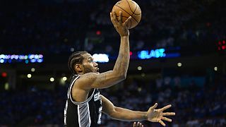 Dank Leonard und Aldridge: Spurs wieder in Führung