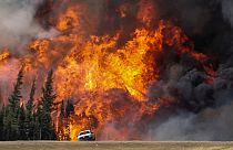 Καναδάς: Μαίνεται ανεξέλεγκτα η πυρκαγιά στο Φορτ Μακ Μάρεϋ