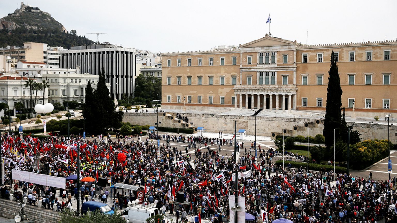Αθήνα: «Χαριστική βολή» το ασφαλιστικό λένε οι διαδηλωτές