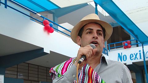 Juan Diego Flórez changing lives with Symphony for Peru