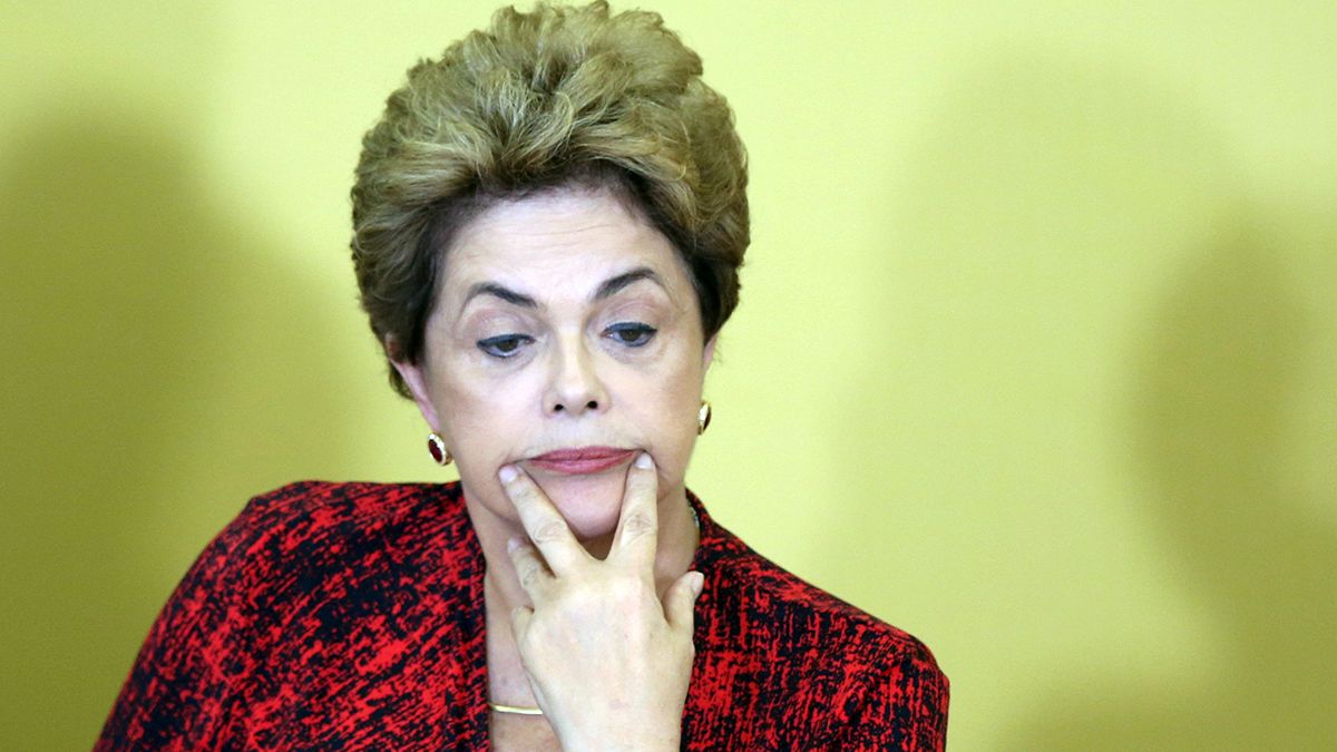 البرازيل: الغاء تصويت النواب حول آلية اقالة روسيف في انتظار تصويت مجلس الشيوخ