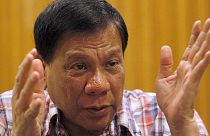 Sokkoló, botrányos és népszerű a Fülöp-szigetek új elnöke