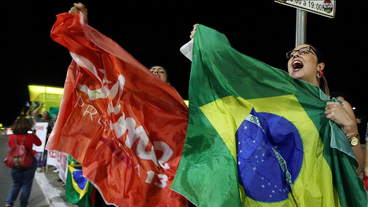 Brezilya lideri Rousseff için kritik oylama bugün