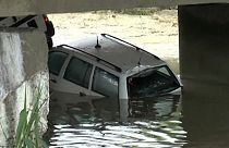 Romédia: Inundações apanham automobilistas desprevenidos