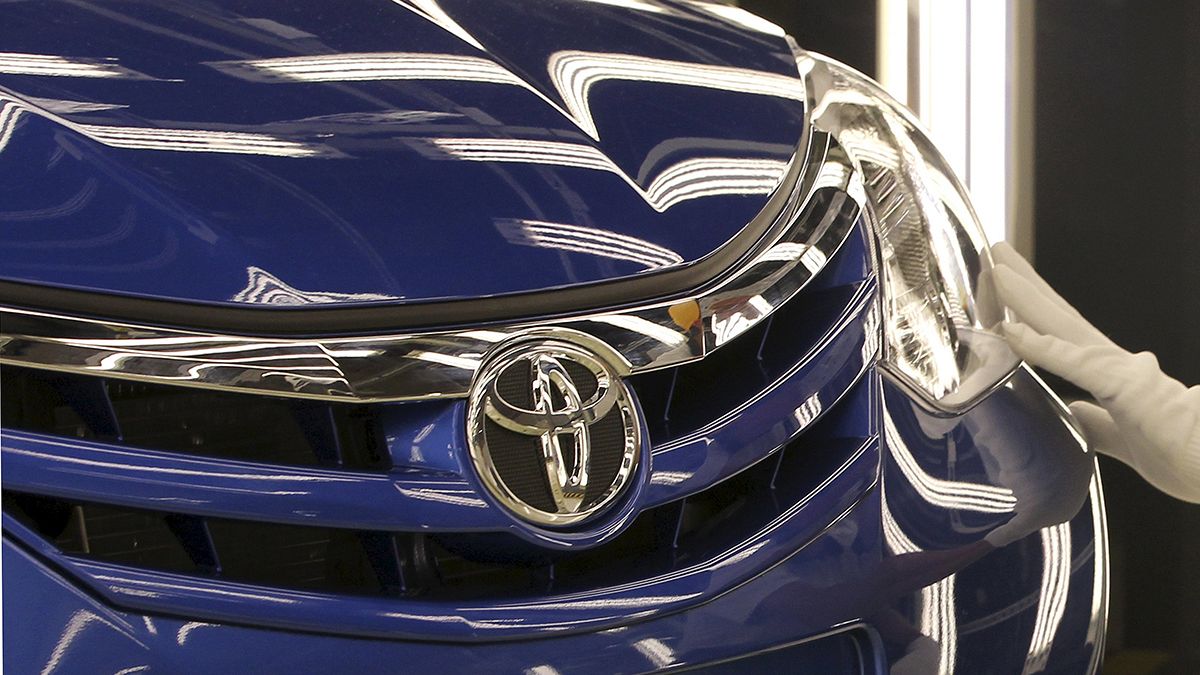 Toyota теряет прибыль из-за сильной йены