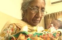 Mulher na Índia dá à luz aos 72 anos