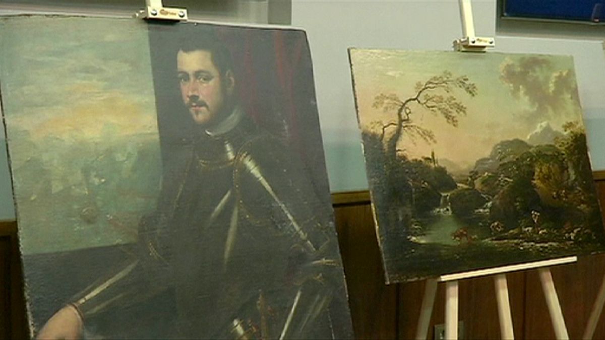 أوكرانيا: استعادة 17 لوحة فنية سرقت في إيطاليا