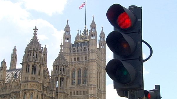 UK central bank warns 'Brexit could trigger recession' UK central bank warns 'Brexit could trigger recession'