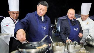 Image: Russian President Vladimir Putin and Chinese President Xi Jinping ma
