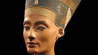 Mégsem találták meg Nofertiti sírját?