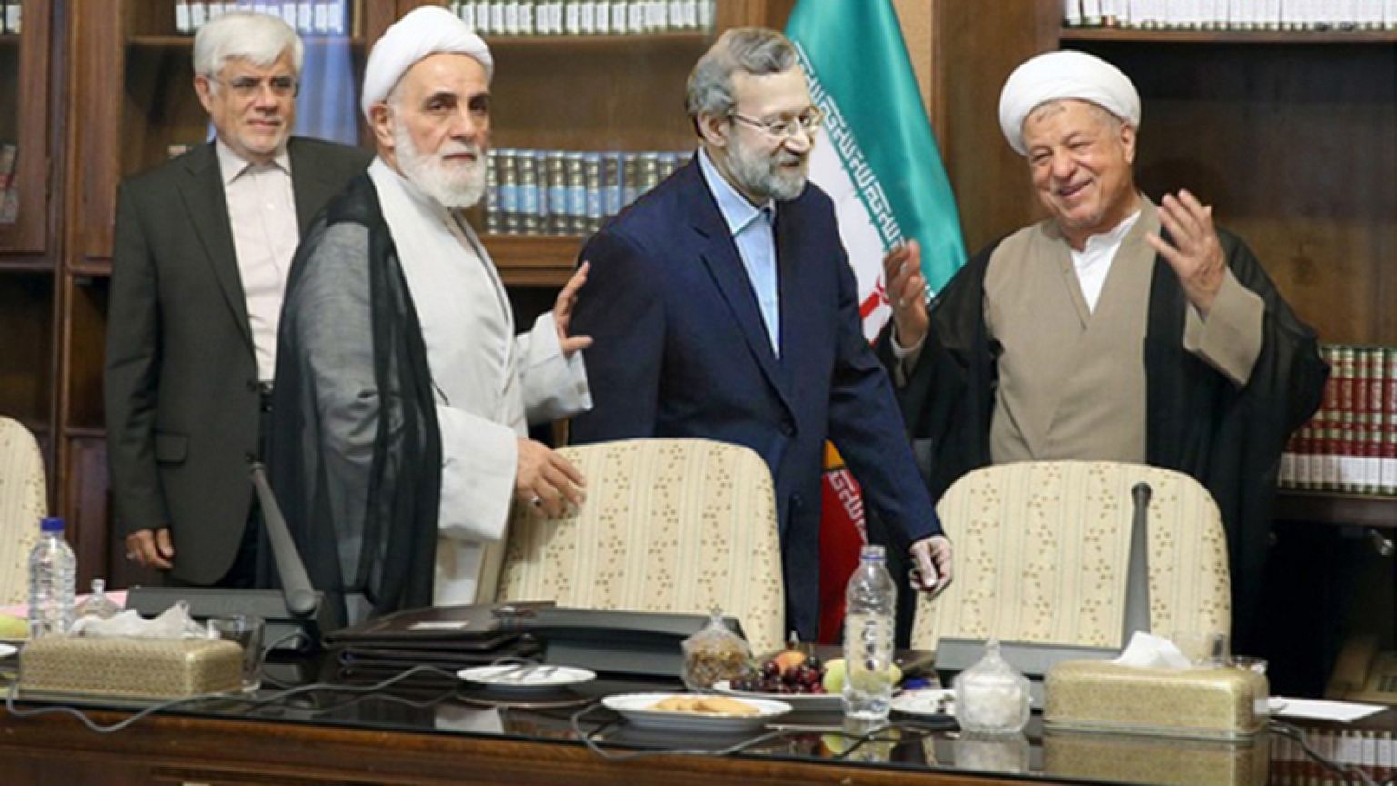 حمایت خاتمی و رفسنجانی از عارف برای نامزدی ریاست مجلس دهم