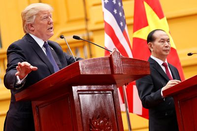 Vietnam\'s President Tran Dai Quang, who died Friday, and U.S. President Donald Trump at a news conference last November at the Presidential Palace in Hanoi, Vietnam.