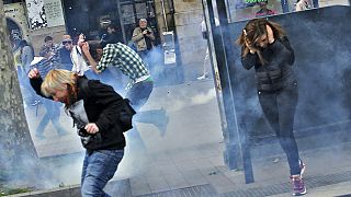 França: Presidente rejeita ceder a protestos contra a reforma laboral