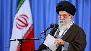 خامنه‌ای: بعضی کشورهای منطقه به ملت‌های‌شان خیانت می‌کنند