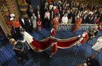 Isabel II lee el tradicional discurso en un momento crucial entre el país y la UE