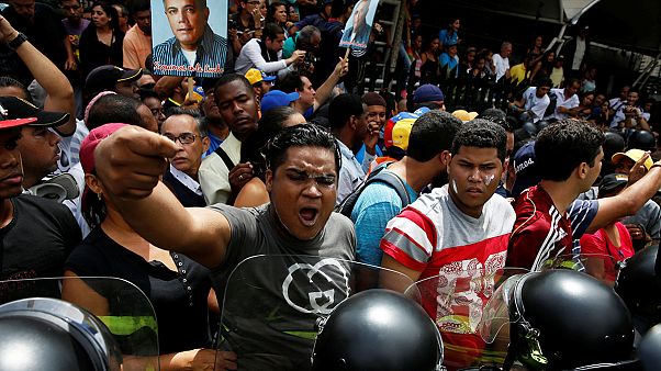 Venezuela economy fractured with shortages of essentials across the country Venezuela economy fractured with shortages of essentials across the country