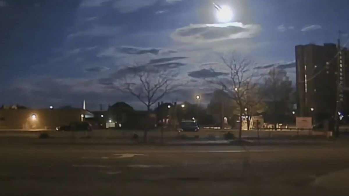 [WATCH] 'Fireball season' is here! Meteor streaks across Maine sky