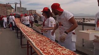 Une pizza de 1,8 km, record du monde !