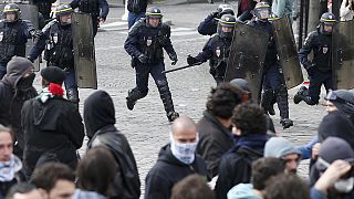 France PM Valls condemns violence during labour law protests