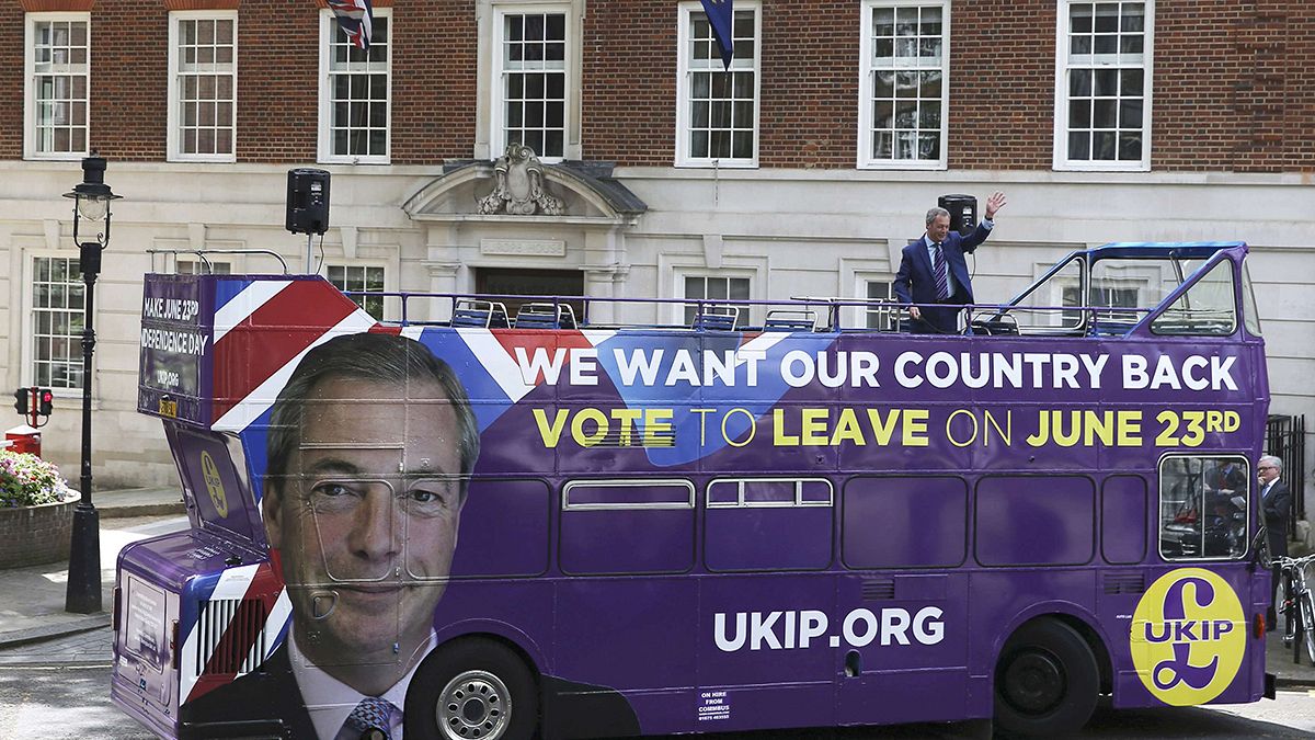 Nigel Farage launches UKIP's Brexit battle bus