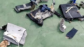 Akdeniz'e düşen uçağın enkaz parçaları bulundu