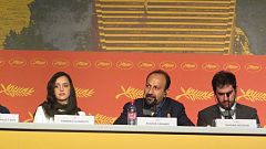 جوایز بهترین فیلم نامه‌ و بهترین بازیگر مرد جشنواره کن برای سینمای ایران
