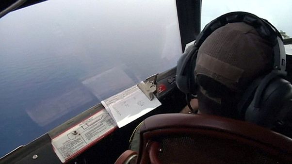 Egipto envía un submarino especial para localizar las cajas negras del vuelo de EgyptAir Egipto envía un submarino especial para localizar las cajas negras del vuelo de EgyptAir