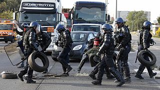 France blockades hit 'all' oil refineries as labour dispute hardens