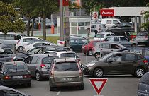 Los franceses llenan de forma masiva su depósito ante el temor a una falta de gasolina