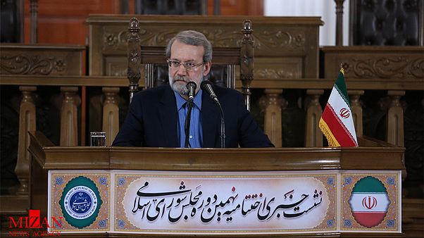 علی لاریجانی: هیات حل اختلاف نظر شورای نگهبان درباره مینو خالقی را تایید کرد علی لاریجانی: هیات حل اختلاف نظر شورای نگهبان درباره مینو خالقی را تایید کرد