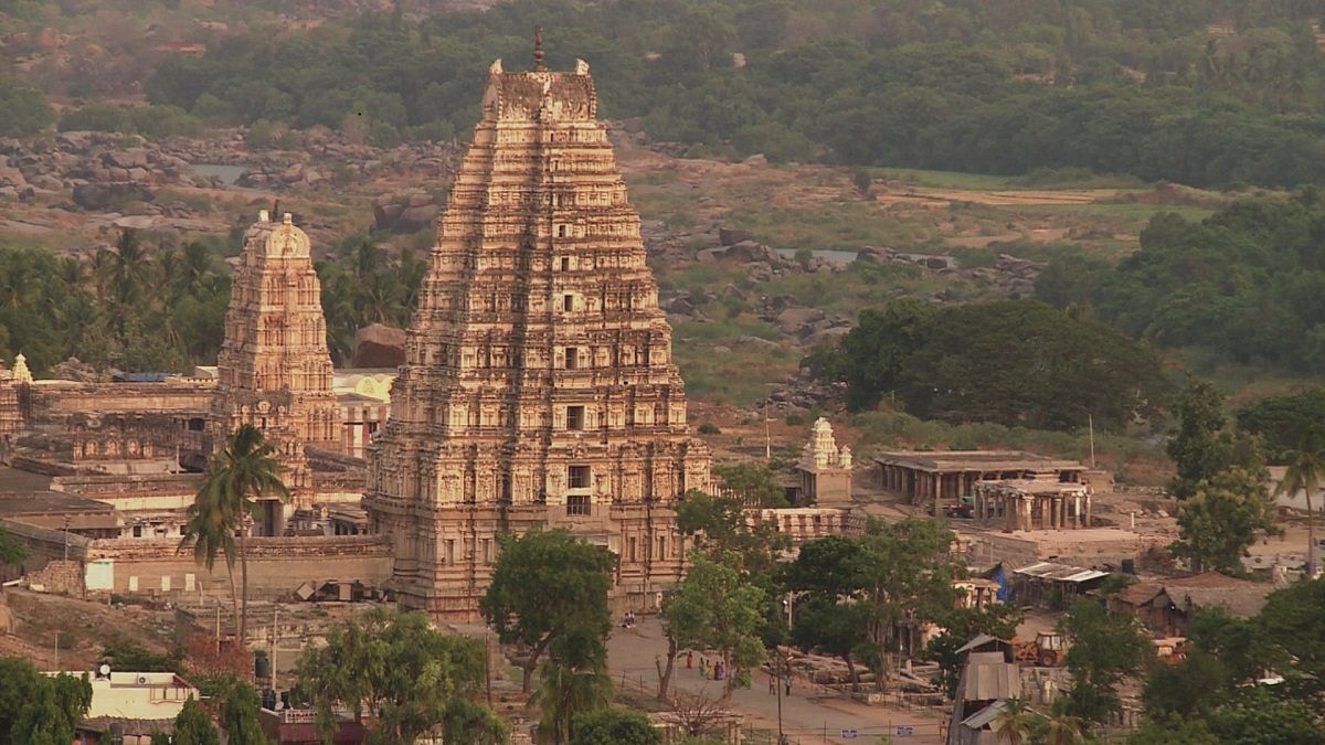 معبد باستانی هامپی: زیارتگاه و مکان جهانگردی هند