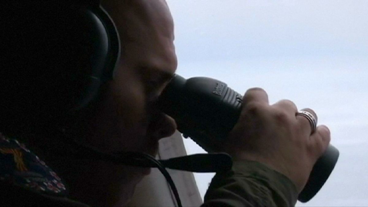 Funksignal entdeckt: Suchradius für Egypt-Air-Airbus eingegrenzt