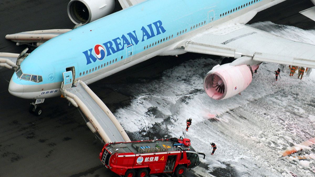Flugzeug von Korean Air nach Triebwerksproblemen evakuiert