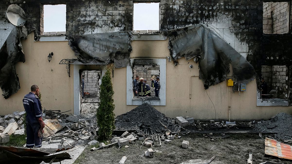 Ukraine nursing home fire kills 17