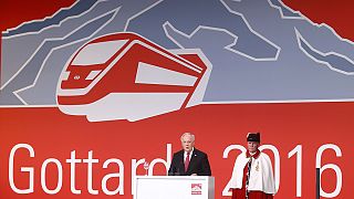 Le nouveau tunnel du Gothard en Suisse, prodige technique et "symbole de l'unité européenne"