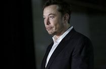 Image: Elon Musk of The Boring Company listens as Chicago Mayor Rahm Emanue