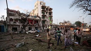 Mogadishu hotel attack: 15 dead, al-Shabaab claim assault