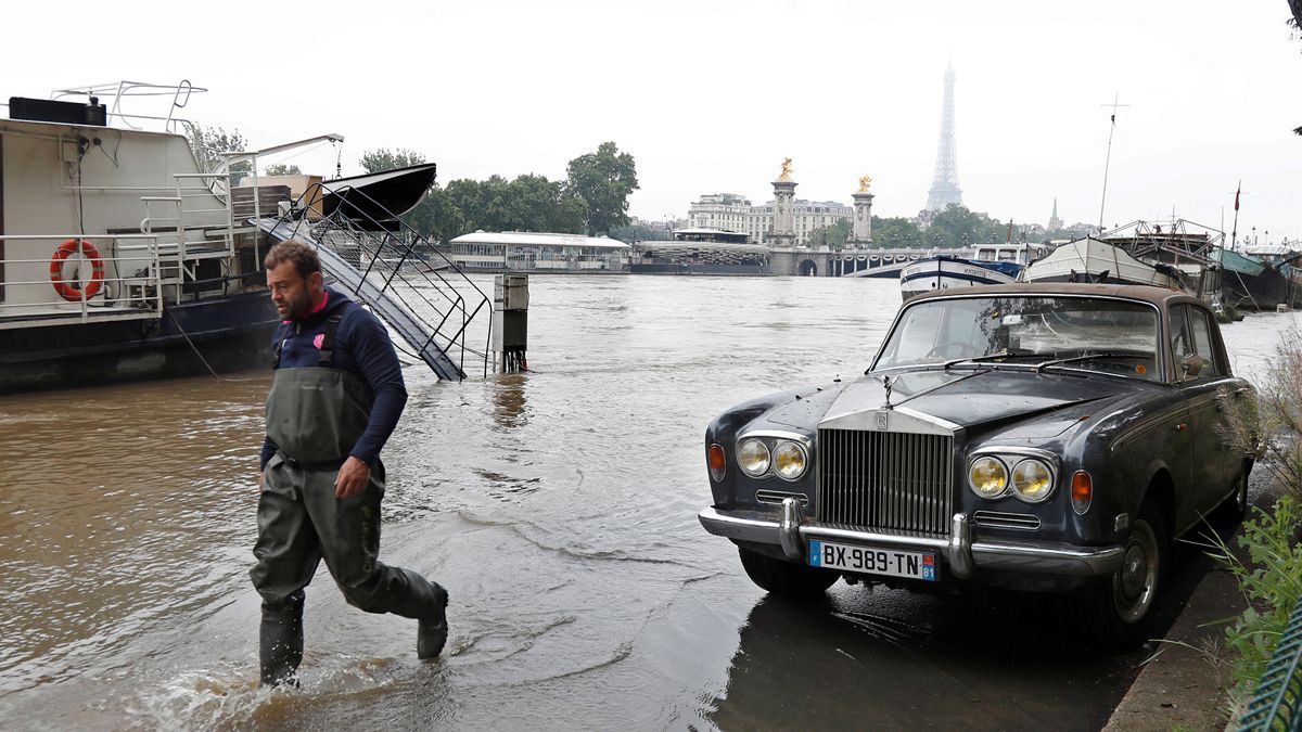Heavy rains bring flooding to Paris