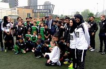 Futebol "anti-radicalização" juntou jovens britânicos e belgas
