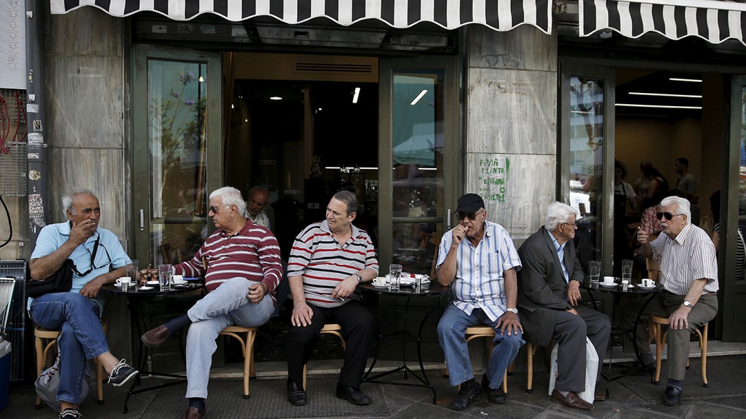 ΕΚΑΣ: Ποιοι είναι οι δικαιούχοι, οι προϋποθέσεις και τα καταβαλλόμενα ποσά