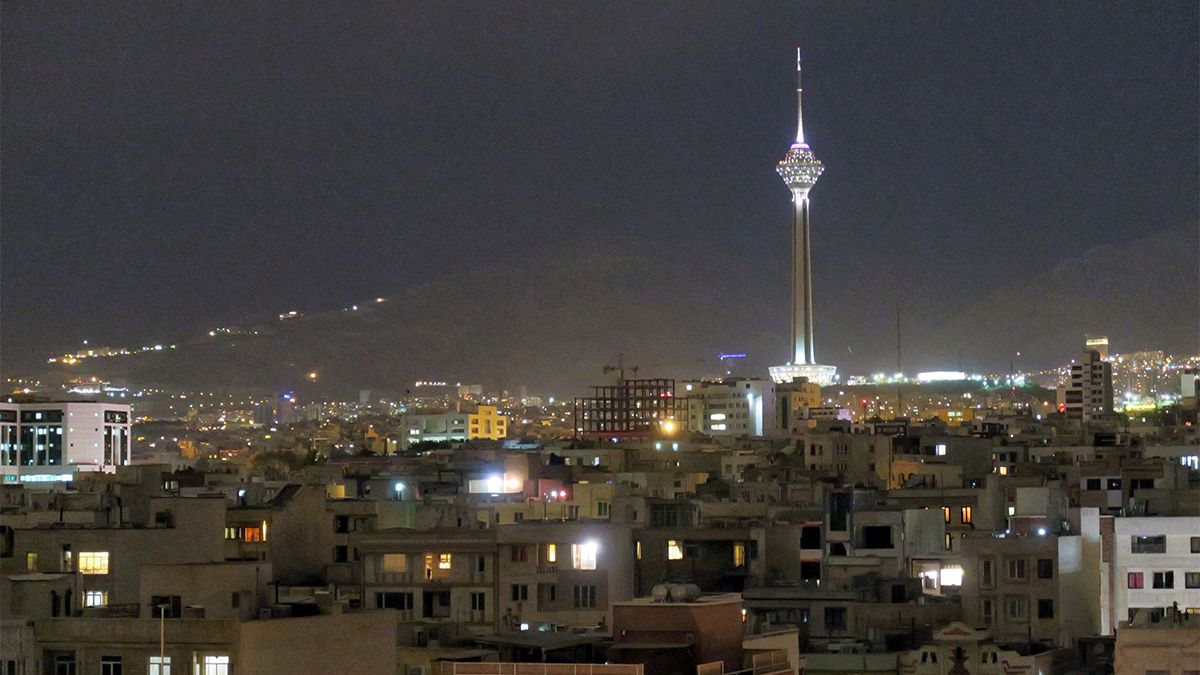 بازداشت ۱۳۲ نفر در دو مهمانی شبانه در تهران و بندرعباس