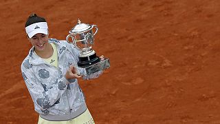 İspanyol tenisçi Garbine Muguruza, Wimbledon'ın rövanşını Roland-Garros'ta aldı