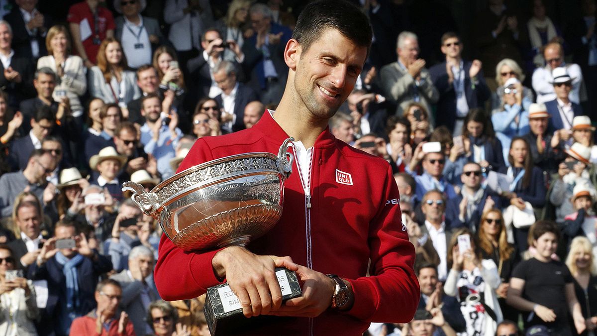 Djokovic remporte son premier titre à Roland Garros