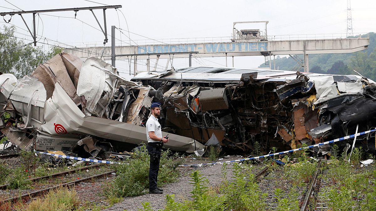 بلجيكا: ثلاثة قتلى على الأقل وعشرات الجرحى في حادث تصادم قطارين