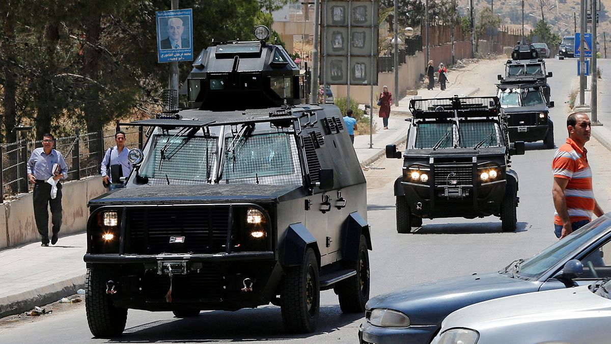 Иордания: арестован подозреваемый в нападении на штаб разведки
