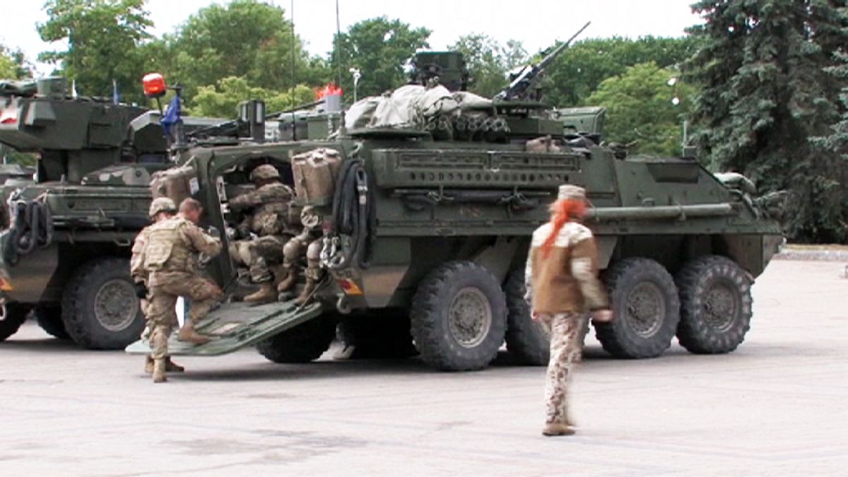 Militari Usa per la prima volta nell'est della Lettonia, Mosca costruisce base a Rostov