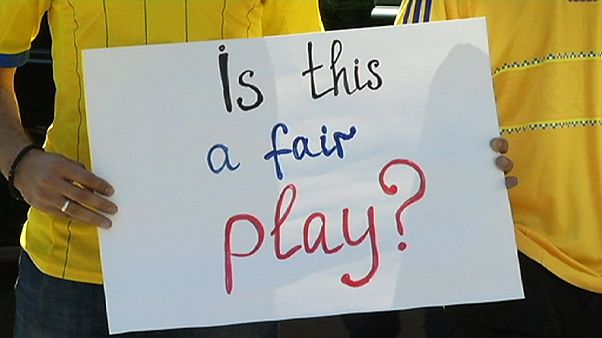 Ticket aber kein Visum: EM-Gastgeber Frankreich verweigert ukrainischen Fans Einreise Ticket aber kein Visum: EM-Gastgeber Frankreich verweigert ukrainischen Fans Einreise