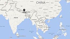 Image: Map showing Mount Lhotse