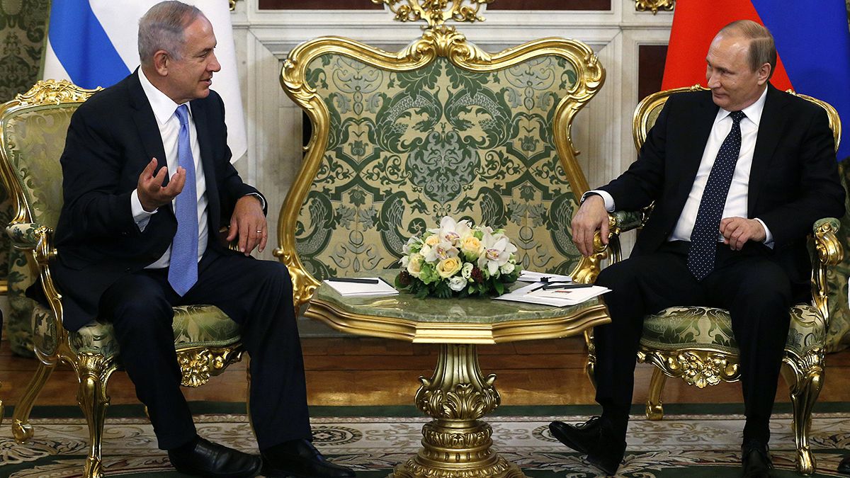 Netanyahu meets Putin in Moscow